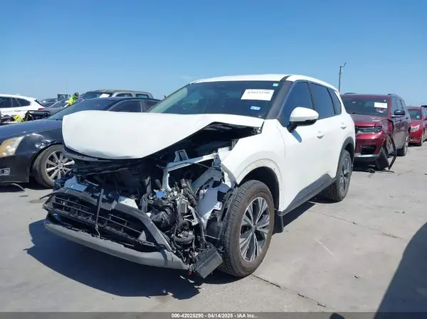 5N1BT3BAXPC690805 2023 NISSAN ROGUE - Image 2