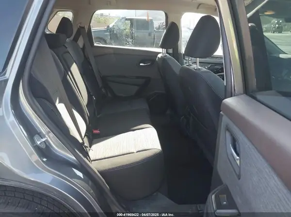 5N1BT3BAXPC782920 2023 NISSAN ROGUE - Image 8