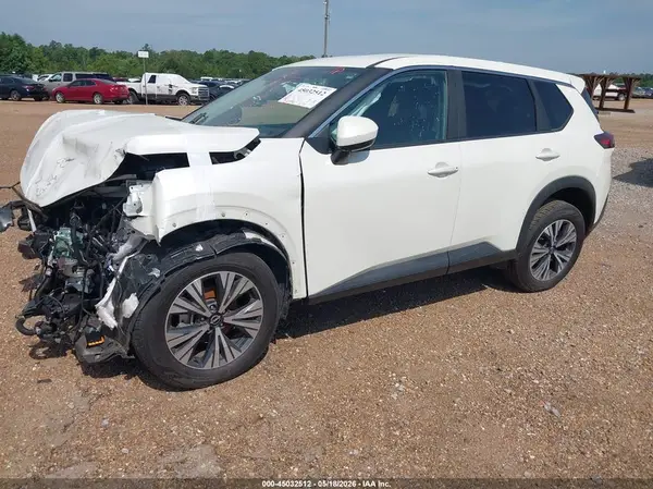 5N1BT3BAXPC794677 2023 NISSAN ROGUE - Image 2