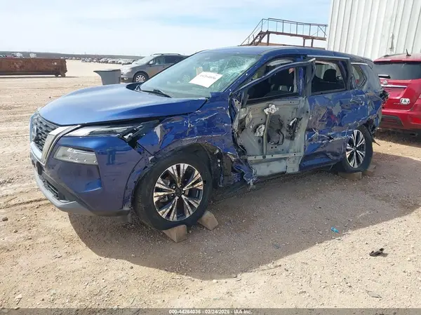 5N1BT3BAXPC816905 2023 NISSAN ROGUE - Image 2