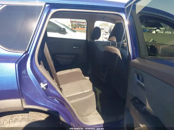 5N1BT3BAXPC840086 2023 NISSAN ROGUE - Image 8