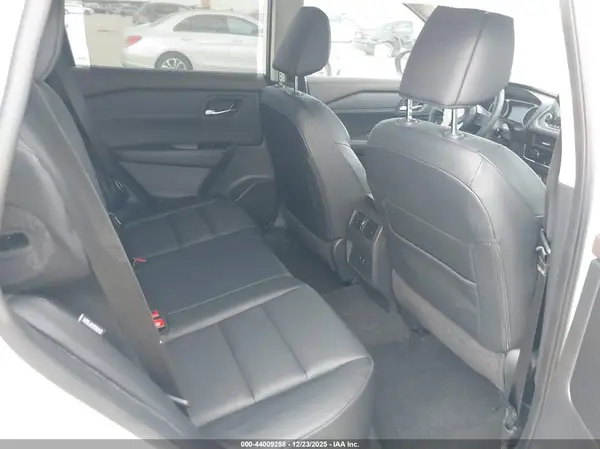5N1BT3BAXPC869720 2023 NISSAN ROGUE - Image 8