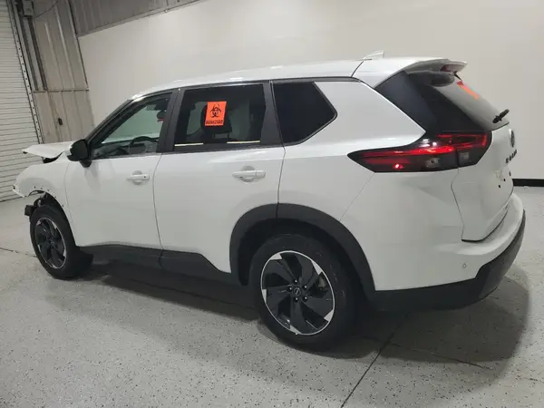 5N1BT3BAXRC683159 2024 NISSAN ROGUE - Image 2