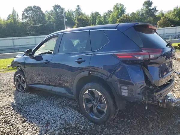 5N1BT3BAXRC696204 2024 NISSAN ROGUE - Image 2