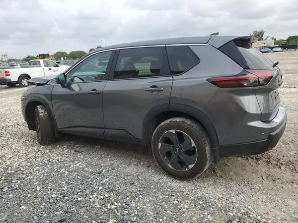 5N1BT3BAXRC742579 2024 NISSAN ROGUE - Image 2