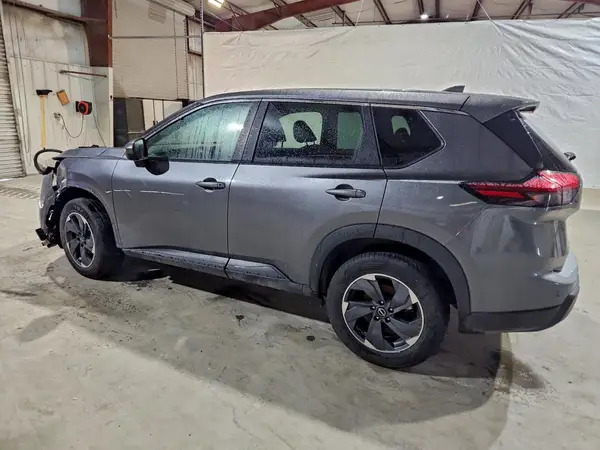 5N1BT3BAXRC761231 2024 NISSAN ROGUE - Image 2