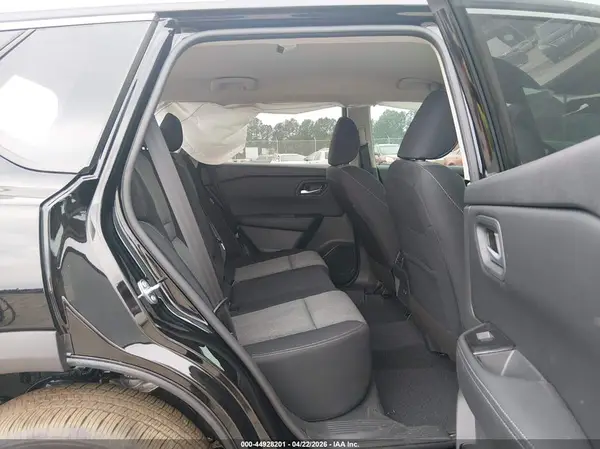 5N1BT3BAXTC737678 2026 NISSAN ROGUE - Image 8
