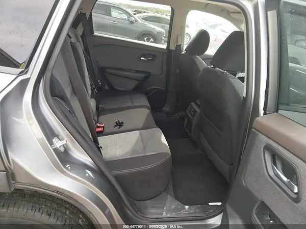 5N1BT3BB0NC677065 2022 NISSAN ROGUE - Image 8