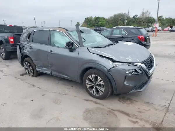 5N1BT3BB0NC679124 2022 NISSAN ROGUE - Image 1