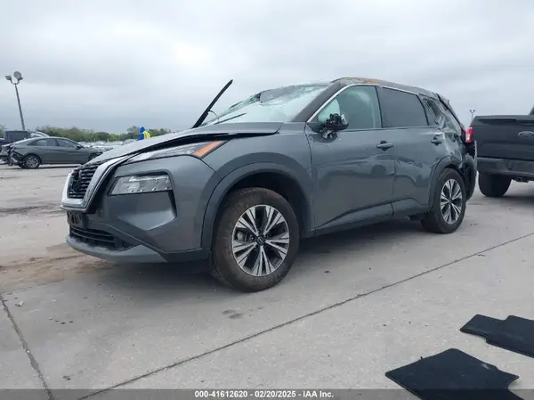 5N1BT3BB0NC679124 2022 NISSAN ROGUE - Image 2