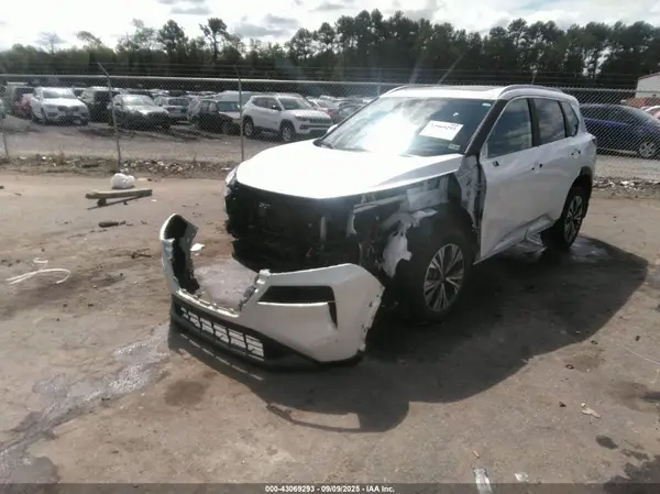 5N1BT3BB0PC686383 2023 NISSAN ROGUE - Image 2