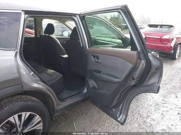 5N1BT3BB0PC790999 2023 NISSAN ROGUE - Image 8