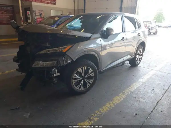 5N1BT3BB0PC798603 2023 NISSAN ROGUE - Image 2