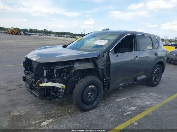 5N1BT3BB0RC699105 2024 NISSAN ROGUE - Image 2