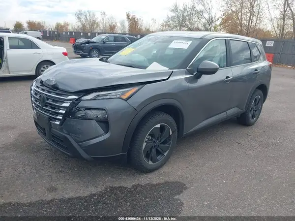 5N1BT3BB0RC699167 2024 NISSAN ROGUE - Image 2