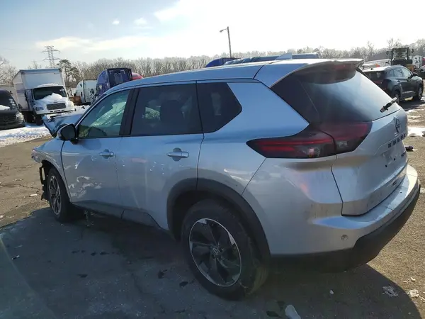 5N1BT3BB0RC705162 2024 NISSAN ROGUE - Image 2
