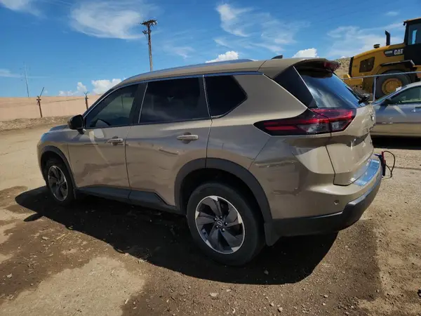 5N1BT3BB0RC732958 2024 NISSAN ROGUE - Image 2