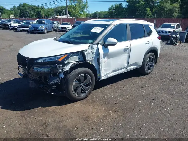 5N1BT3BB0RC738520 2024 NISSAN ROGUE - Image 2