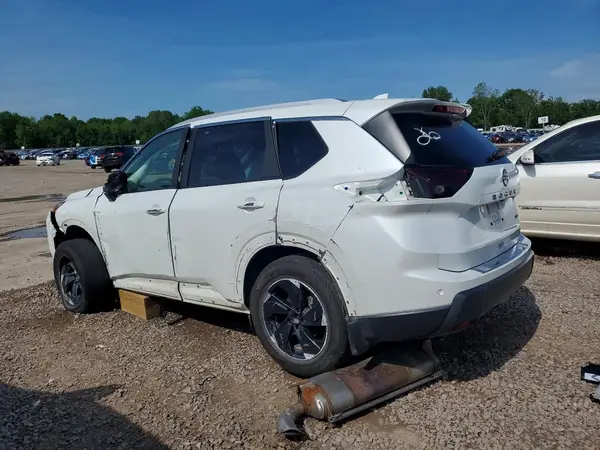 5N1BT3BB0SC677062 2025 NISSAN ROGUE - Image 2