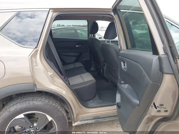 5N1BT3BB0SC781857 2025 NISSAN ROGUE - Image 8
