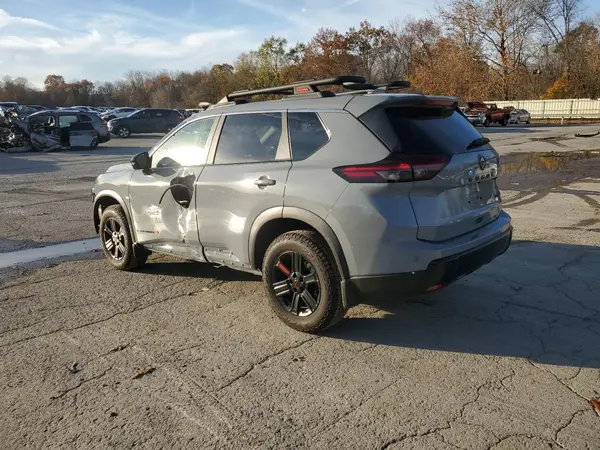 5N1BT3BB0SC818048 2025 NISSAN ROGUE - Image 2