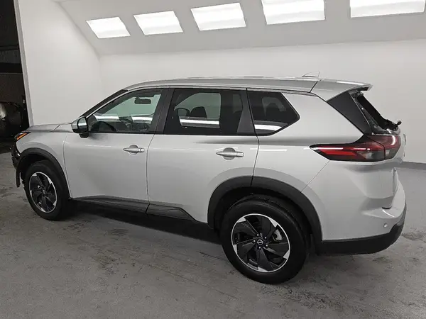 5N1BT3BB0SC823024 2025 NISSAN ROGUE - Image 2