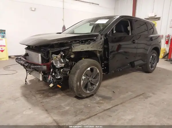5N1BT3BB0TC685440 2026 NISSAN ROGUE - Image 2