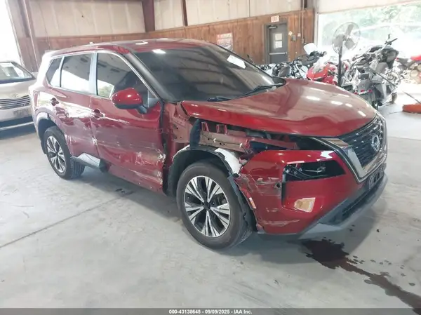 5N1BT3BB1NC670318 2022 NISSAN ROGUE - Image 1