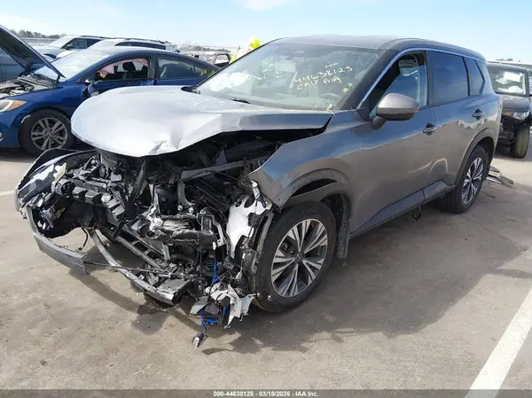 5N1BT3BB1NC672375 2022 NISSAN ROGUE - Image 2