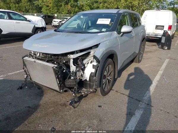 5N1BT3BB1PC772611 2023 NISSAN ROGUE - Image 2