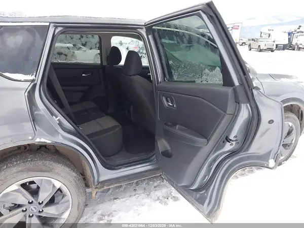 5N1BT3BB1RC682278 2024 NISSAN ROGUE - Image 8