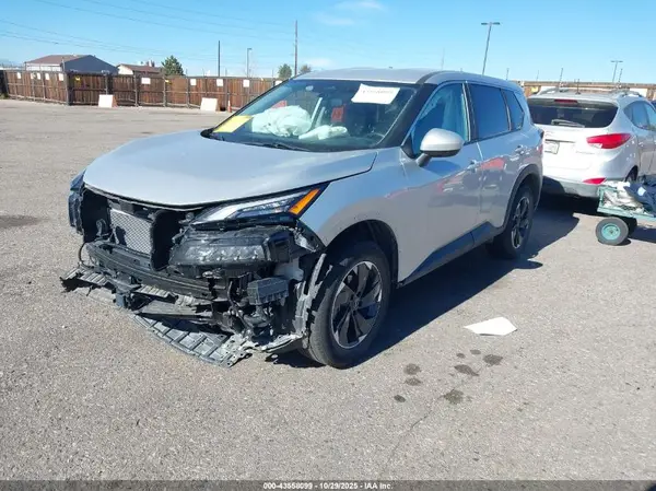 5N1BT3BB1RC703484 2024 NISSAN ROGUE - Image 2