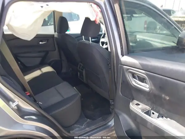 5N1BT3BB1RC708927 2024 NISSAN ROGUE - Image 8