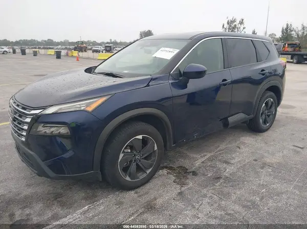 5N1BT3BB1RC715411 2024 NISSAN ROGUE - Image 2