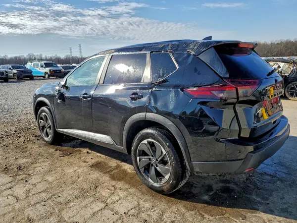 5N1BT3BB1RC749817 2024 NISSAN ROGUE - Image 2