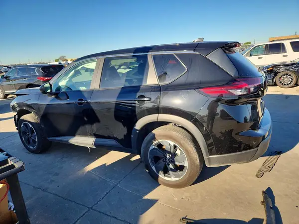 5N1BT3BB1SC764694 2025 NISSAN ROGUE - Image 2