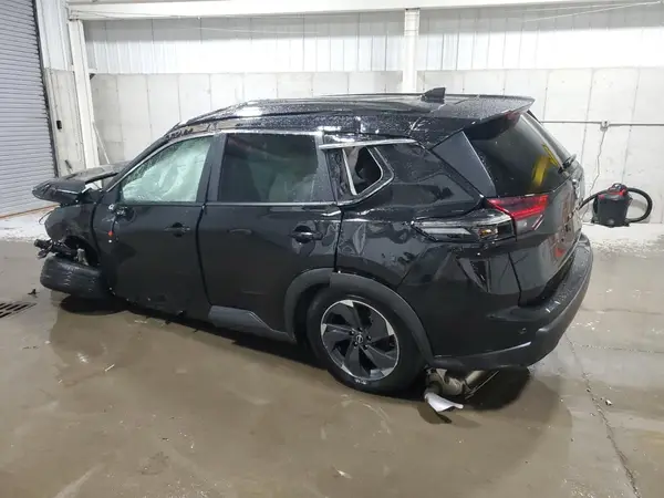 5N1BT3BB1SC814817 2025 NISSAN ROGUE - Image 2