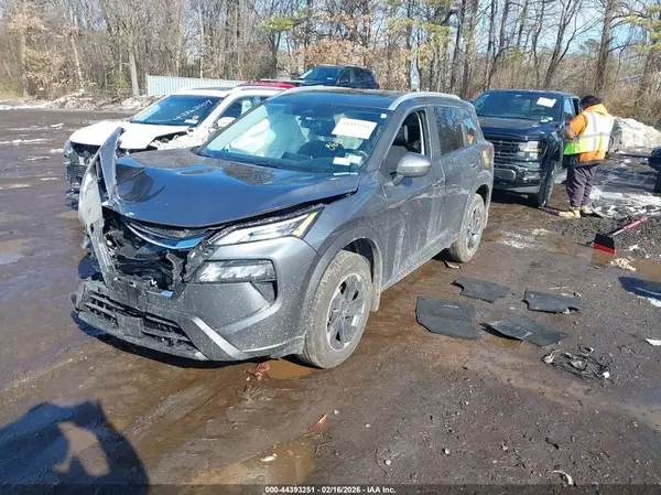 5N1BT3BB1SC818155 2025 NISSAN ROGUE - Image 2