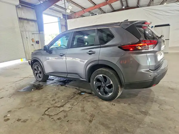 5N1BT3BB1SC818172 2025 NISSAN ROGUE - Image 2