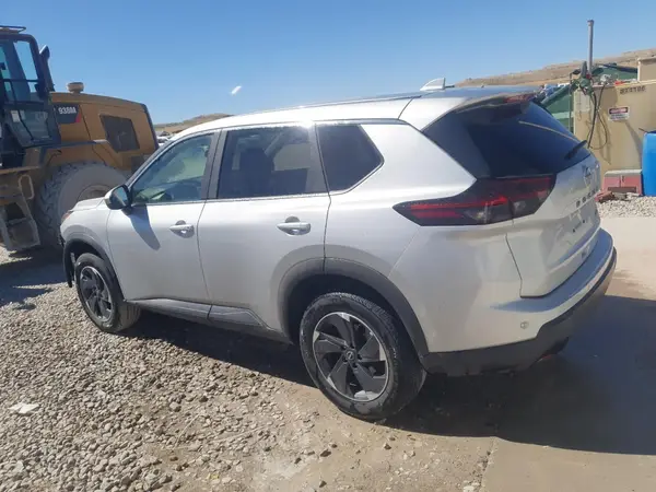 5N1BT3BB1SC829477 2025 NISSAN ROGUE - Image 2