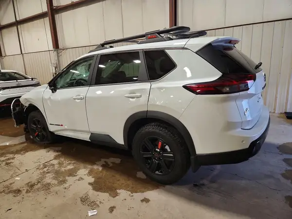 5N1BT3BB1TC749646 2026 NISSAN ROGUE - Image 2