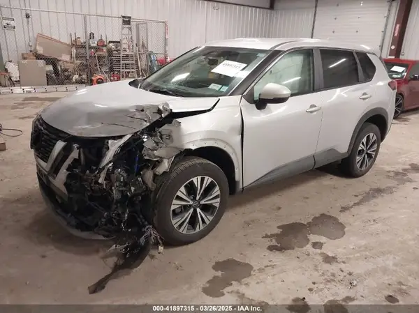 5N1BT3BB2NC672028 2022 NISSAN ROGUE - Image 2
