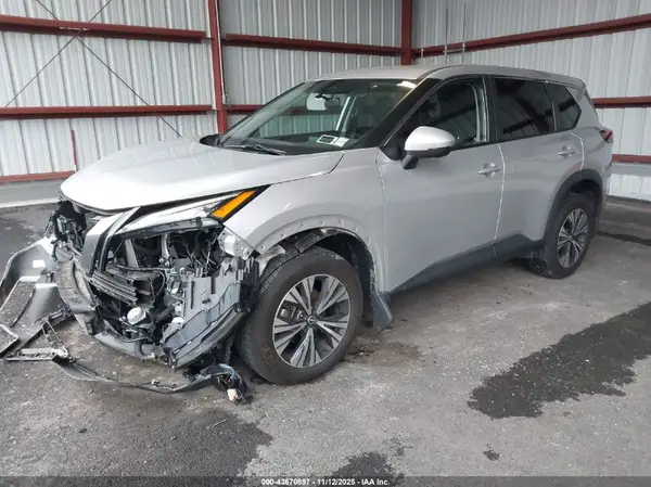 5N1BT3BB2NC675172 2022 NISSAN ROGUE - Image 2