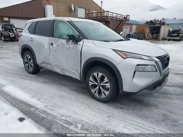 5N1BT3BB2NC676936 2022 NISSAN ROGUE - Image 1