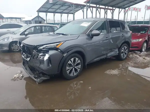 5N1BT3BB2NC683367 2022 NISSAN ROGUE - Image 2