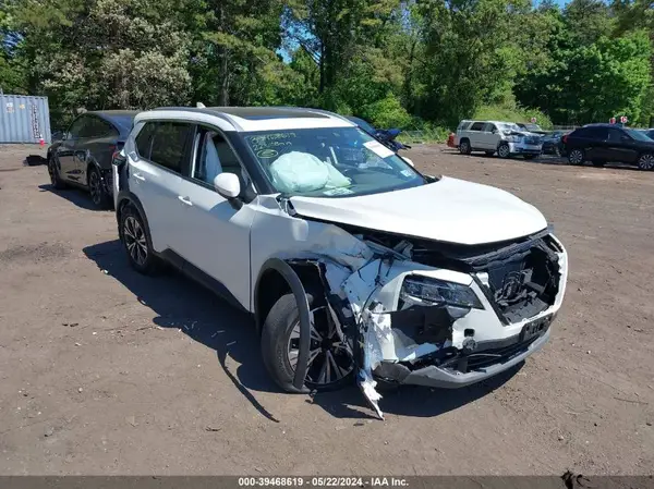 5N1BT3BB2NC711992 2022 NISSAN ROGUE - Image 1