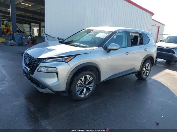 5N1BT3BB2PC803865 2023 NISSAN ROGUE - Image 2