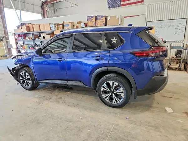 5N1BT3BB2PC820813 2023 NISSAN ROGUE - Image 2
