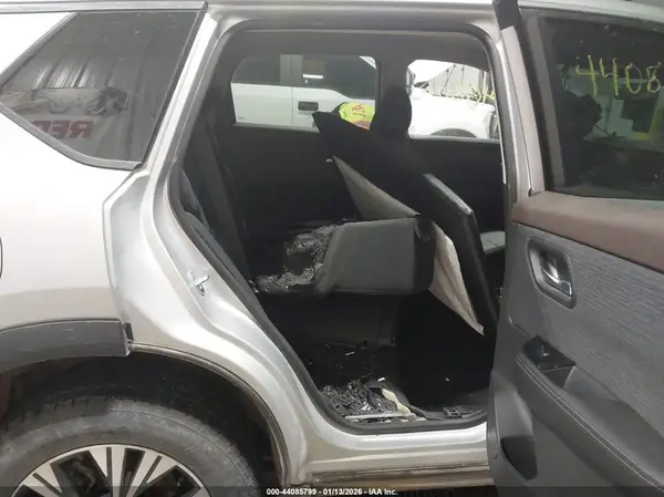 5N1BT3BB2PC831892 2023 NISSAN ROGUE - Image 8
