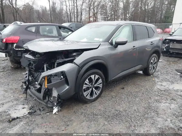 5N1BT3BB2PC833836 2023 NISSAN ROGUE - Image 2